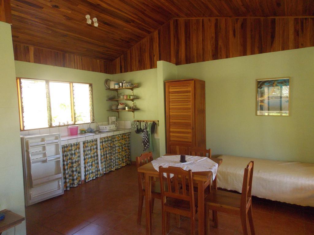 El Paraiso Verde B&B Atenas Room photo